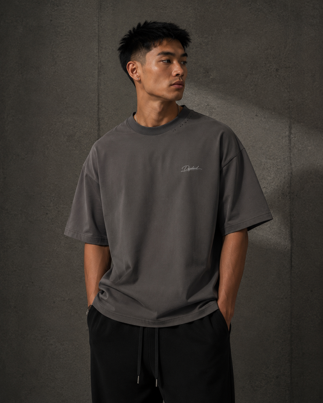 SIGNATURE EMBROIDERED TEE